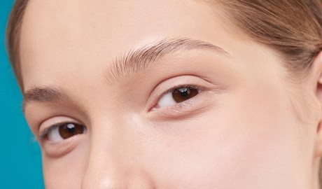 Skinny Brows: Are narrow eyebrows back? And how can you copy the trend?