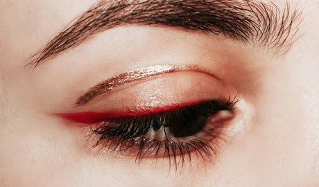 Colourful Eyeliner - Add colour to your summer look