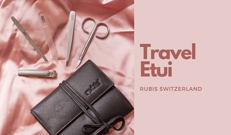 Praktisch, stilvoll, unverzichtbar: Das Rubis Travel Etui für Ihre Beauty-Routine unterwegs